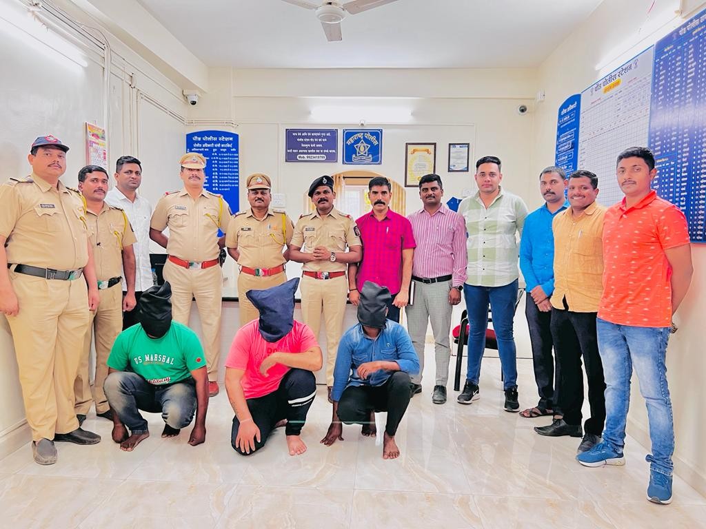 घोटावडे येथे कुजलेल्या अवस्थेत सापडलेल्या मृतदेहाची ओळख पटली : तीन जणांना अटक