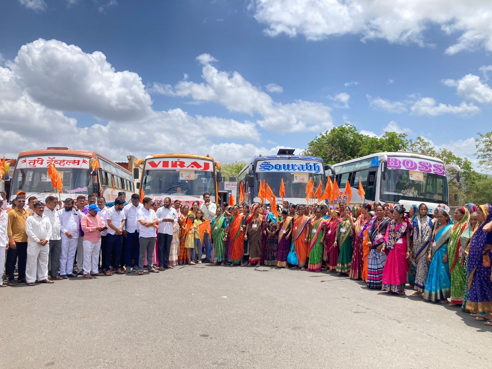 शिवसेना-युवासेनेच्या मोफत देवदर्शन यात्रेचे पौड येथून  प्रस्थान